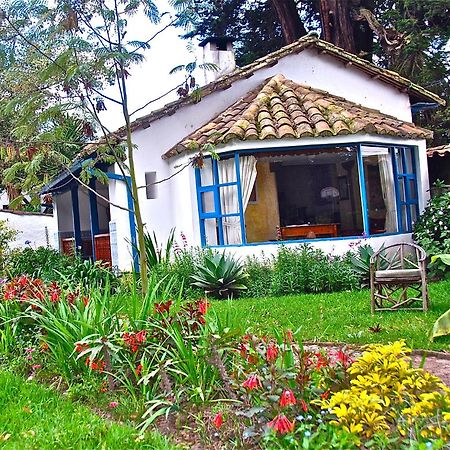 Hacienda Cusin Hotel Otavalo Bagian luar foto